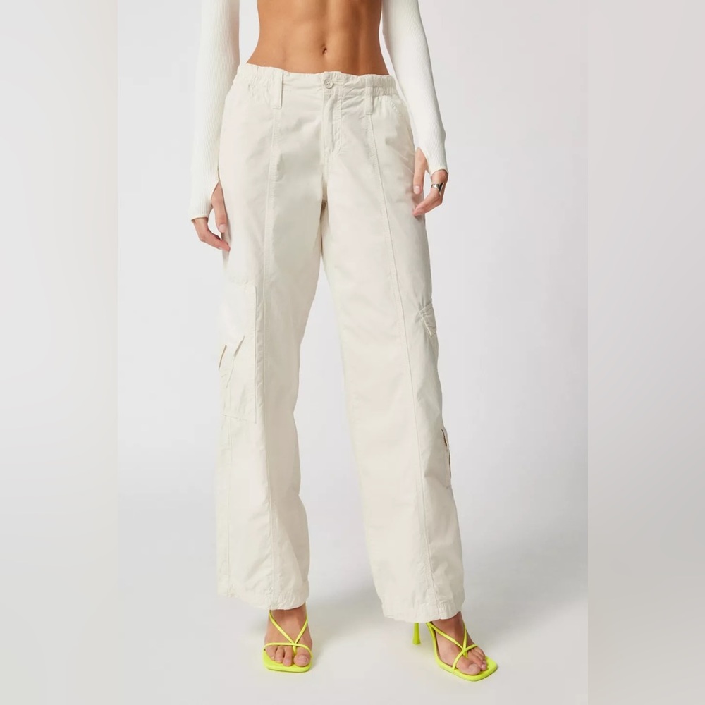 Urban Outfitters BDG y2k cream cargos